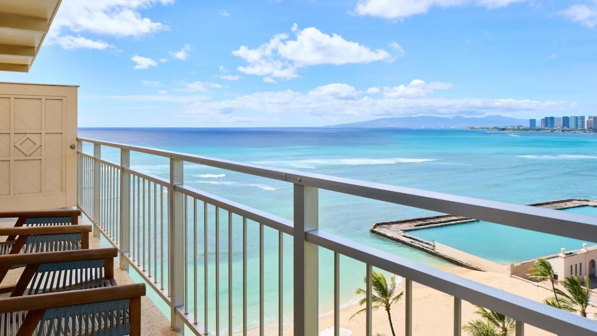 Kaimana Beach Hotel Honolulu 3*,  USA