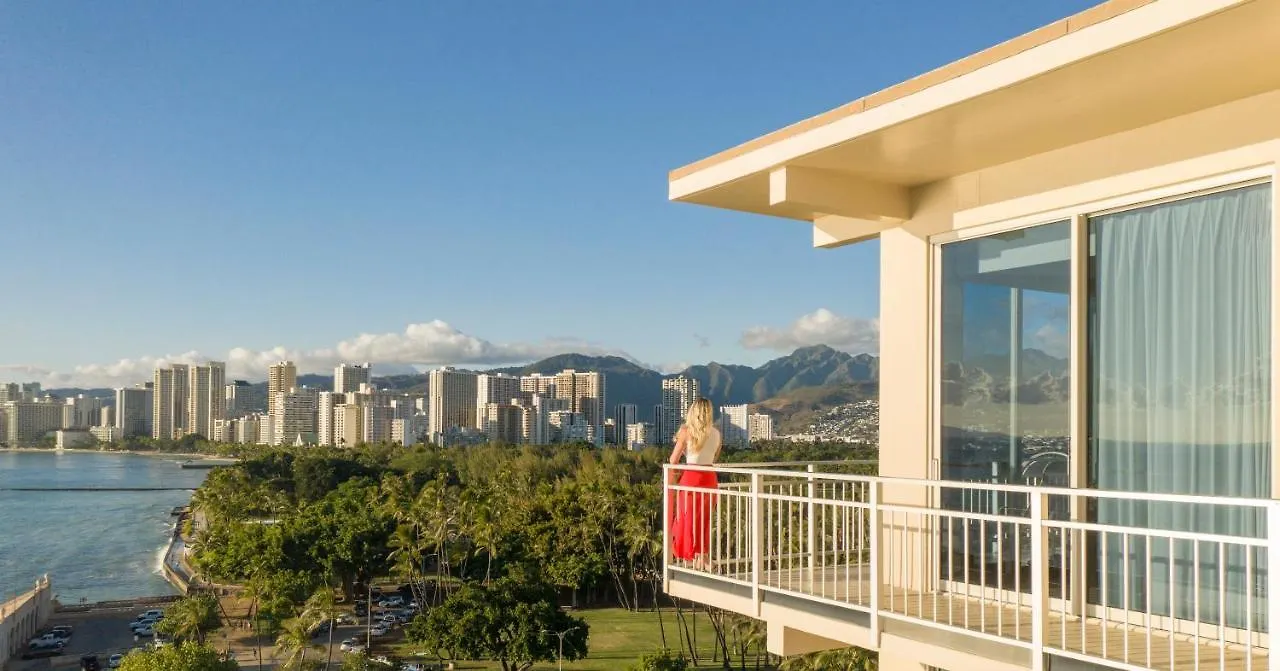 Kaimana Beach Hotel Honolulu