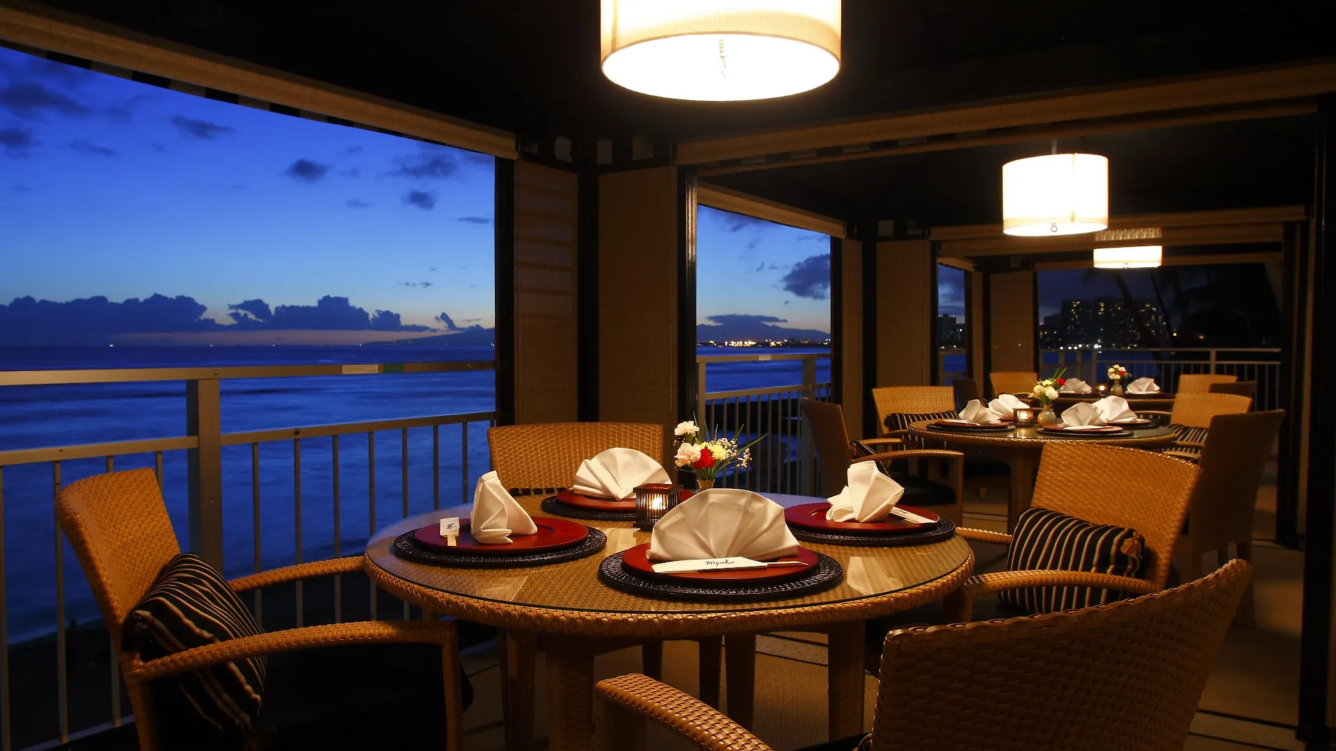 Kaimana Beach Hotel Honolulu