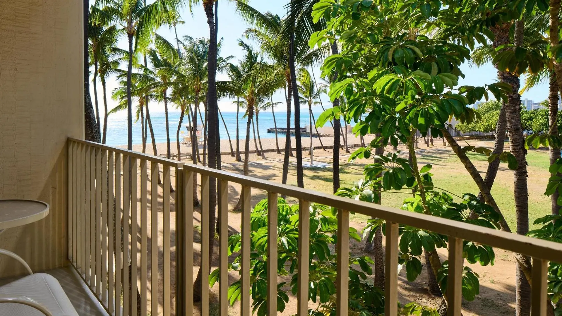 Kaimana Beach Hotel Honolulu