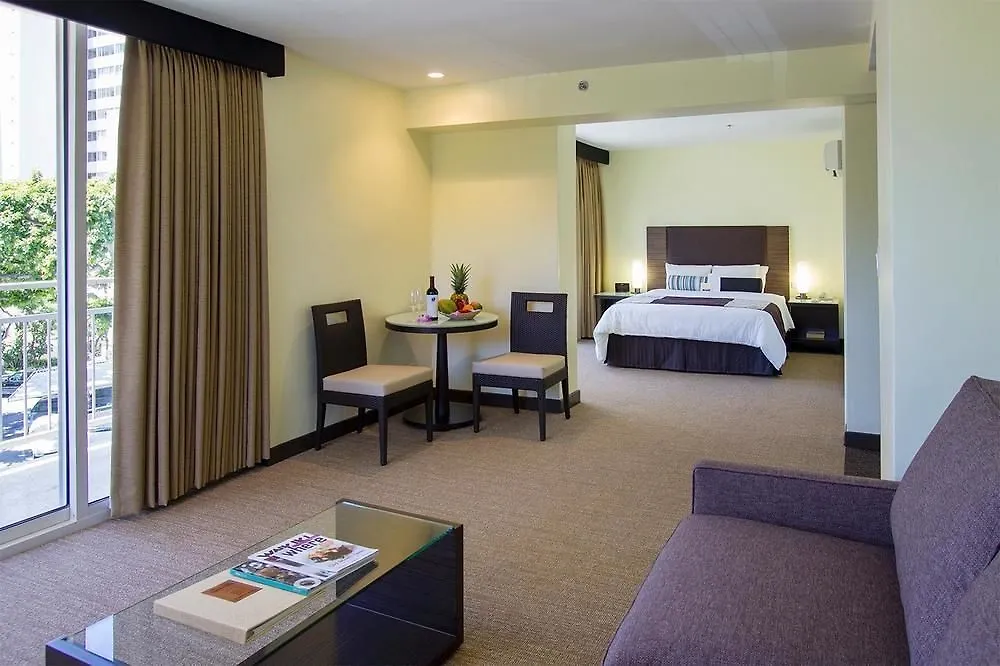 Kaimana Beach Hotel Honolulu 3*,